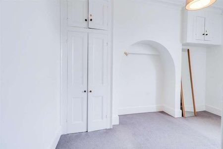 Lansdown Terrace, GL50 - Photo 5