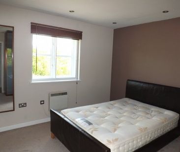 Burrows Chase, Waltham Abbey, EN9, Property for rent - Photo 2