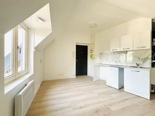 LIVRY GARGAN - STUDIO AVEC BOX - 15 m2 - Photo 1