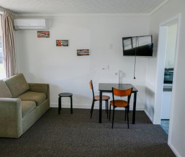 SEMI FURNISHED UNIT - Photo 1
