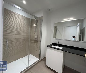 Location Appartement 1 pièce 41m² MONTAUBAN 82000 - Photo 2