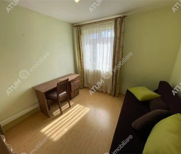 De inchiriat apartament cu 3 camere balcon si loc parcare in zona Ciresica din Sibiu - Fotografie 5