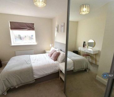 2 bedroom flat to rent - Photo 6