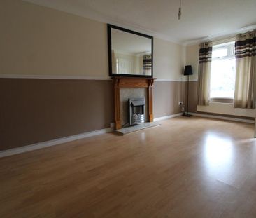 3 bedroom semi-detached house to rent - Photo 6