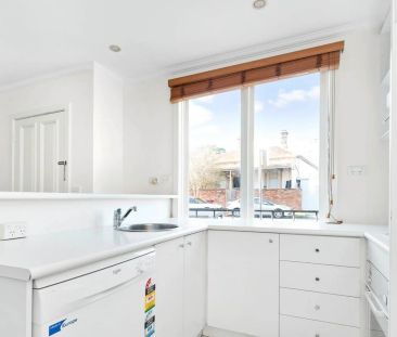 49A Cromwell Road, - Photo 3