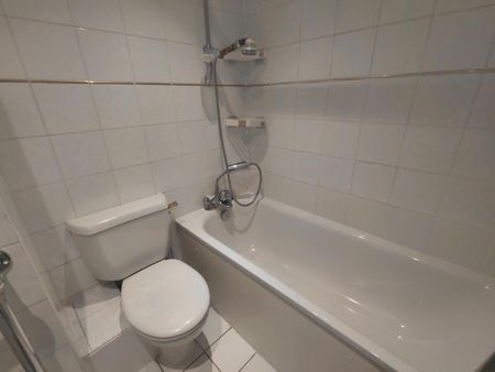 Oslo Court, Prince Albert Road, St. John's Wood, London, NW8 - Photo 5