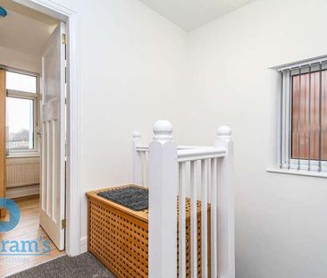 Clifton Boulevard, Nottingham, NG7 - Photo 1