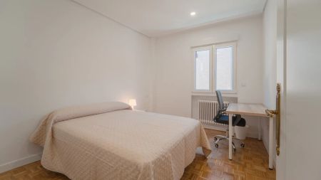 Piso de alquiler en Calle la Judería Nueva, Plaza Mayor - San Agustín - Foto 5