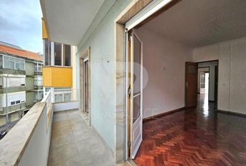 Apartamento T3 em Lisboa
