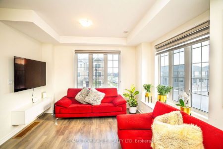 For Lease - 3251 Brigadier Avenue, Pickering, Ontario - Photo 4