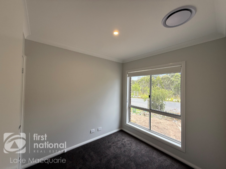 9 Fig Crescent, Edgeworth NSW 2285 - Apartment For Rent | Domain - Photo 4