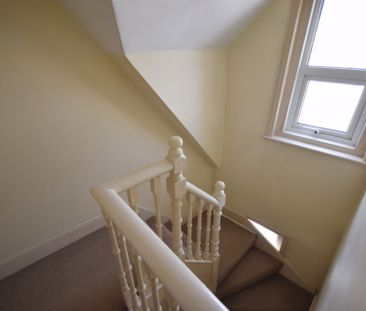 3 Bedroom House To Rent in Town Centre - £1,455 pcm Tenancy Info - Photo 1