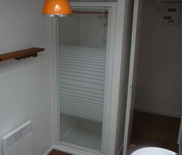 Location Appartement 2 pièces 33m² BORDEAUX 33000 - Photo 5