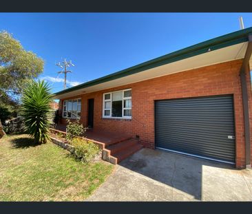16 Victory Way, Highton, Vic 3216 - Photo 6
