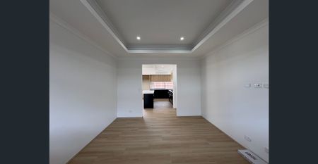 Brand New 4x2 Home for Lease in Treeby! - Photo 4