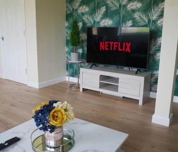 Flat 2, - Collingdon Street, Luton - Photo 1