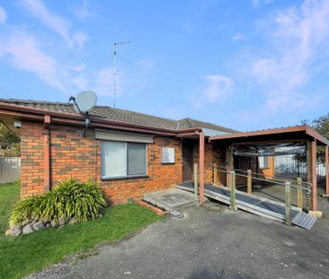 1 Clover Street, Wendouree - Photo 3