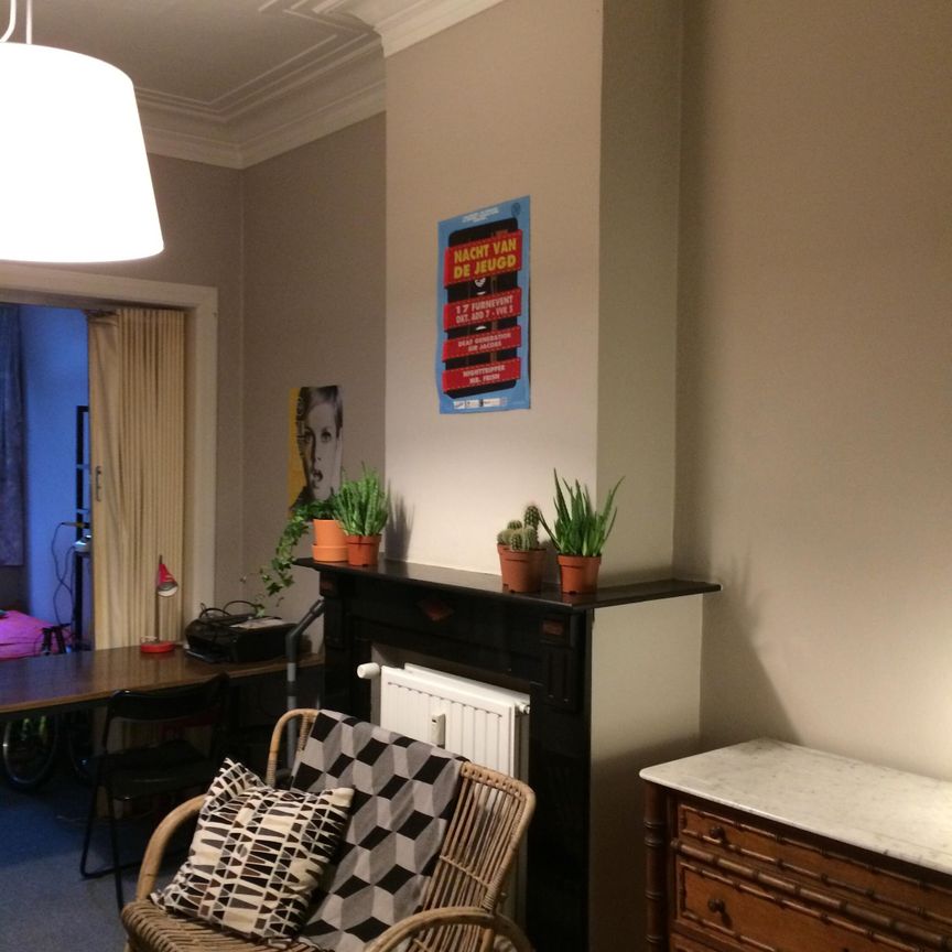 studio 2 personen te bezichtigen op 19/06 na afspraak - François Benardstraat 5 - Photo 1
