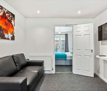 A Fantastic Shared House for Rent in Peterborough - Photo 1