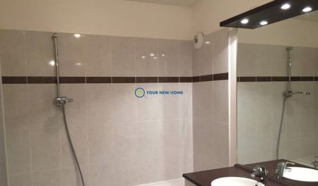 BEAU 3 PIECES AVEC TERRASSE DE 63 M2 - Photo 3