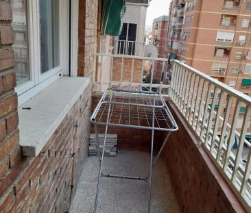 Piso de alquiler en Barrio de Zaidín - Photo 3