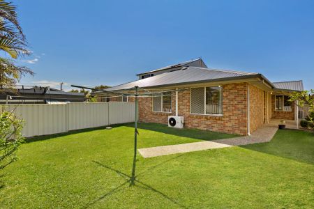 2 Bedroom Villa - Photo 2