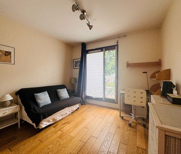 Location Appartement 1 pièce 13m² - Photo 2