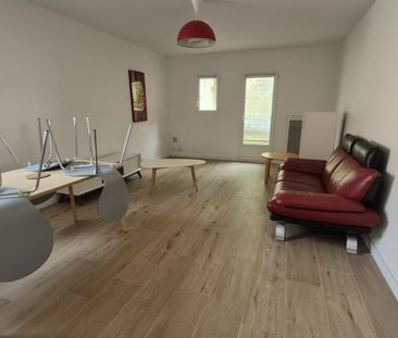 Location Appartement 2 pièces 50m² LILLE 59000 - Photo 1