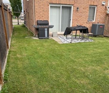 For Lease - 26 Memory Lane, Brampton, Ontario - Photo 6