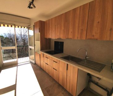 Appartement Aix En Provence - 73.94 m2, - Photo 3