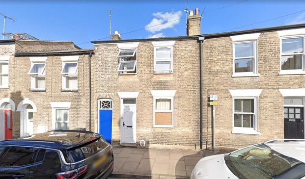 3 bedroom terraced house to rent - Photo 1
