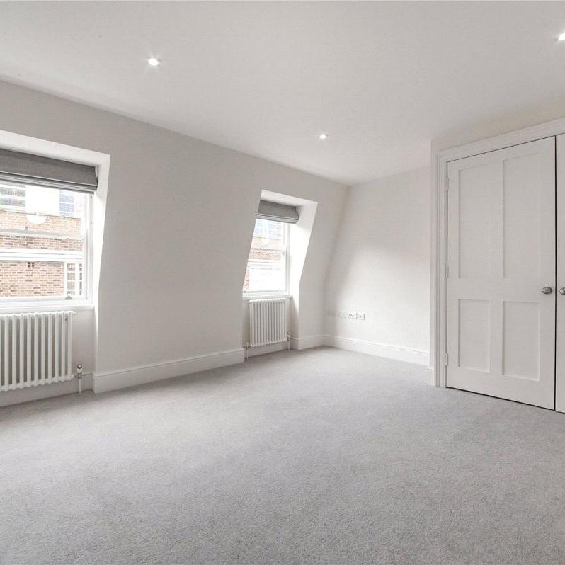 2 bedroom flat in Bloomsbury - Photo 1