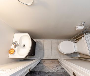 For Lease - 2369 Coldstream Drive, Burlington, Ontario - Photo 1