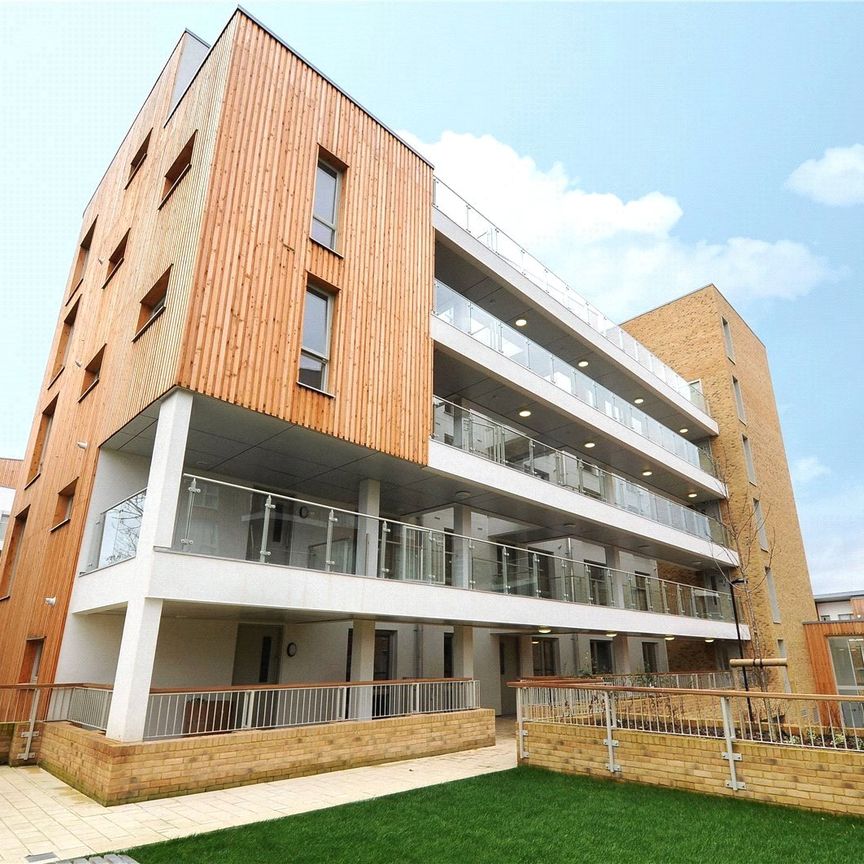 Kidwells Close, Berkshire Kidwells Close, Berkshire - Photo 2