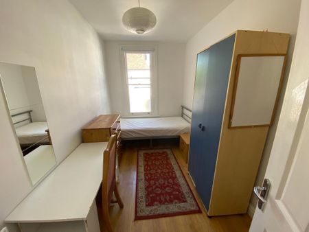 5 bedroom end of terrace house to rent - Photo 5