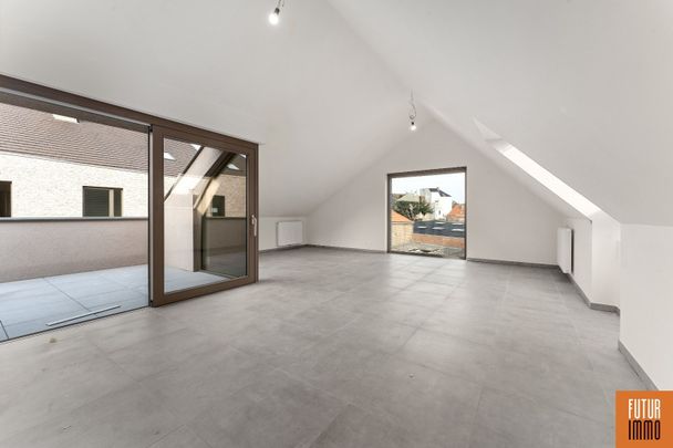 Lichtrijk dakappartement - 2 slaapkamers - Photo 1