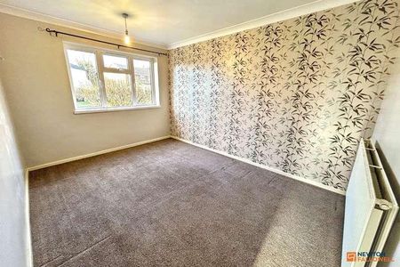 Montagu Road, Walton, Peterborough, PE4 - Photo 3