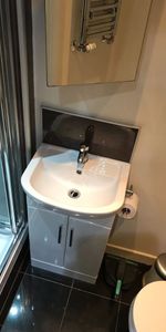 Studio Flat, Cranhurst Road, NW2 - Photo 4