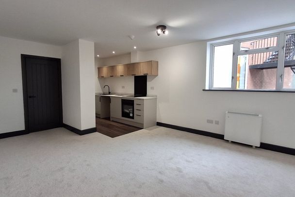 Appleton Gate, NEWARK - Photo 1