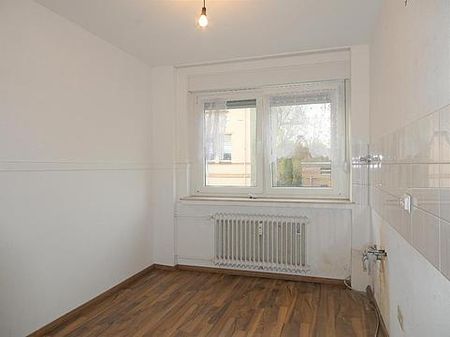 Gepflegte ca. 75 m² große 3-Zimmerwohnung mit Süd-West-Balkon und Tageslichtbad in Hagen- Kabel - Photo 2