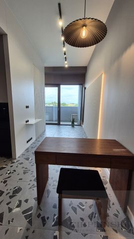 Kawalerka w Hanza Tower, balkon, basen - Photo 3