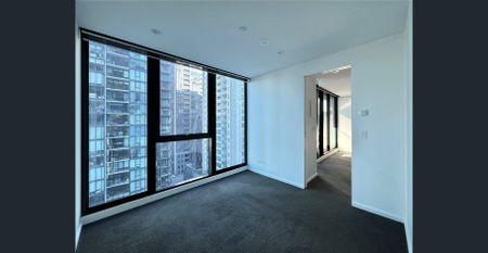 Award Winning Southbank Place Living - Photo 2