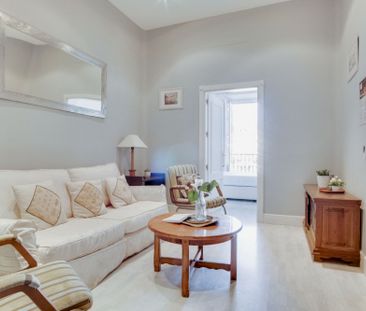 Beautiful exterior room in Plaza Mayor - Photo 6