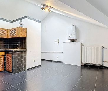 Appartement te huur in Glain voor € 590 met 1 slaapkamer - Photo 3