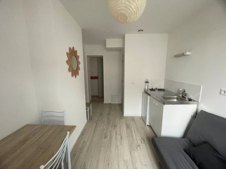 Location Appartement 1 pièces 18 m2 à Saint-Quentin - Photo 5