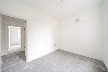 3 bedroom apartment to rent - Photo 5