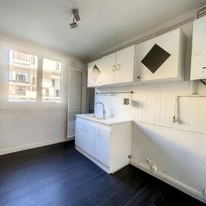 Villeurbanne : Agréable T2 de 42 m²en rez-de-chaussée - Photo 2