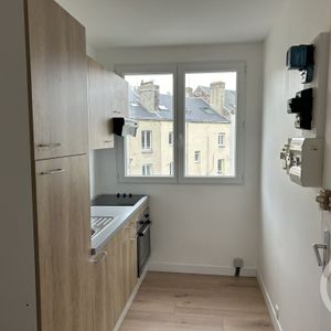 Location Appartement 1 pièce 27m² LE HAVRE 76600 - Photo 2