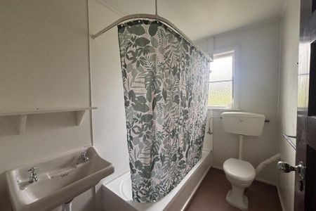 17 Gilbert Street, Gore Surrounds - Photo 2