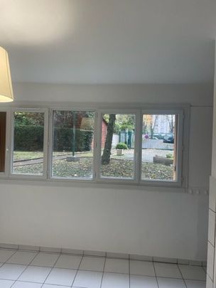 Location Appartement 1 pièce 19m² FONTENAY AUX ROSES 92260 - Photo 1